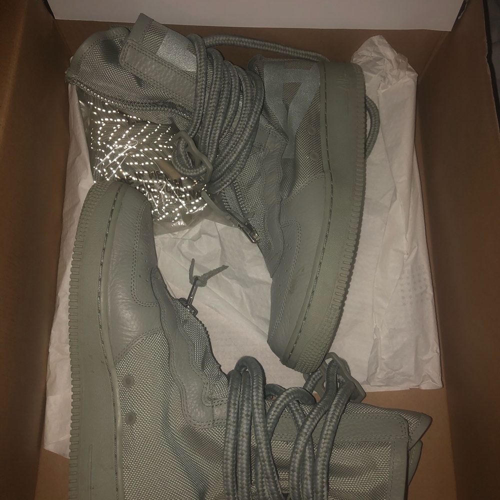 Nike Special Force Air Force 1 Hi Top